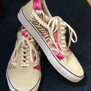 Vans floral shoes.